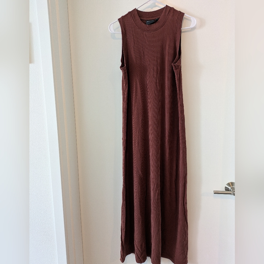 richer poorer espresso / maroon ribbed jersey maxi xs